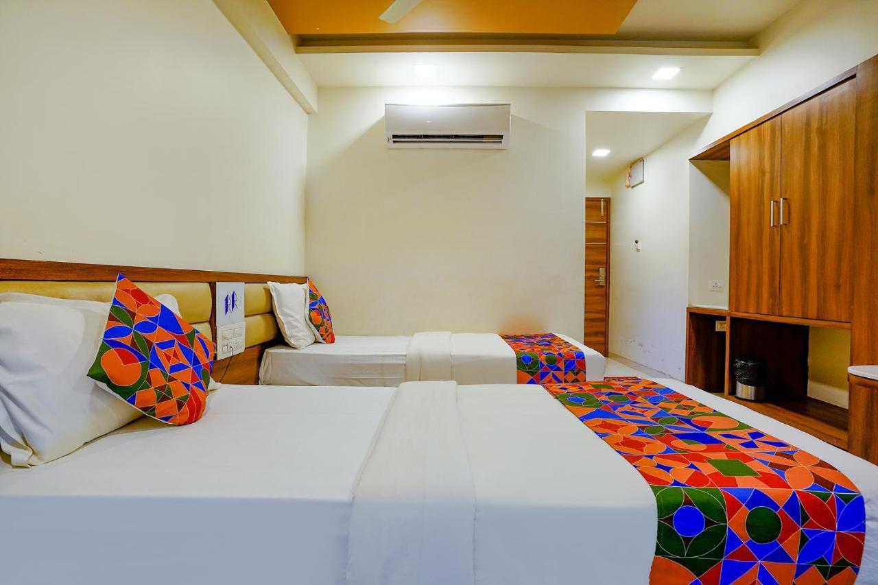 Fabhotel Ramjis Residency Насик Экстерьер фото